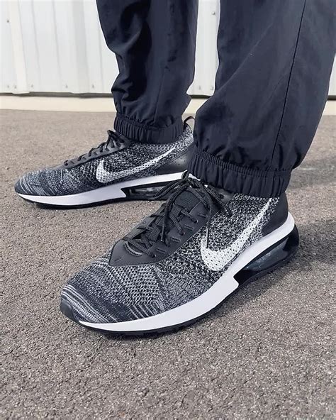 nike air max blau knit|Nike Air flyknit racer.